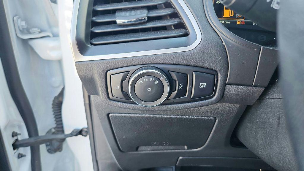 used 2024 Ford Edge car, priced at $20,494