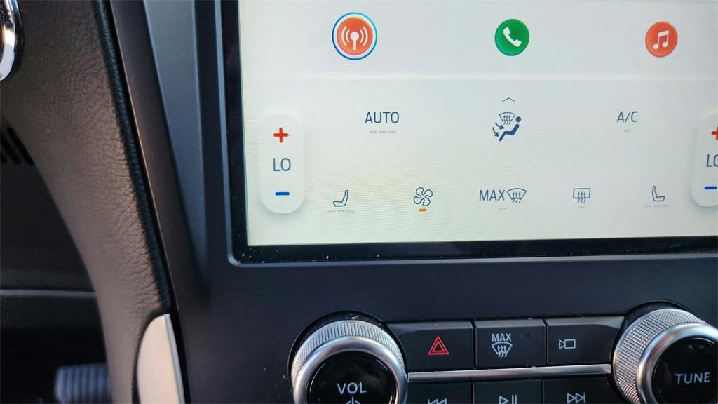 used 2024 Ford Edge car, priced at $18,111