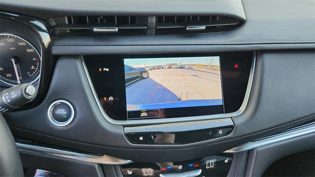 used 2025 Cadillac XT5 car, priced at $36,653