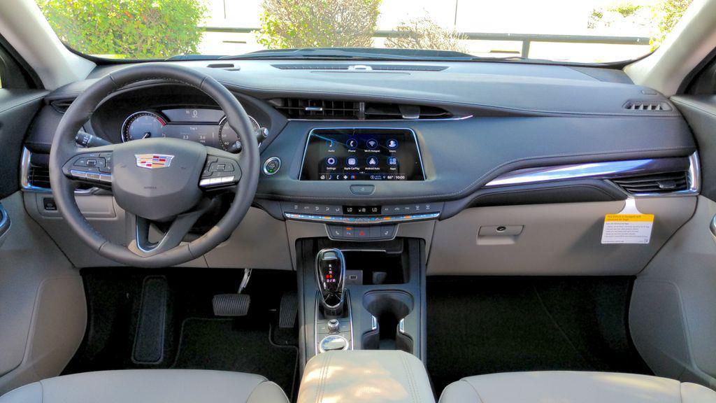 used 2023 Cadillac XT4 car, priced at $26,117