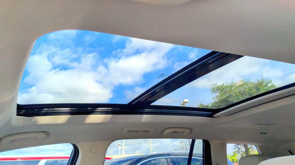 new 2025 Cadillac XT6 car, priced at $59,260