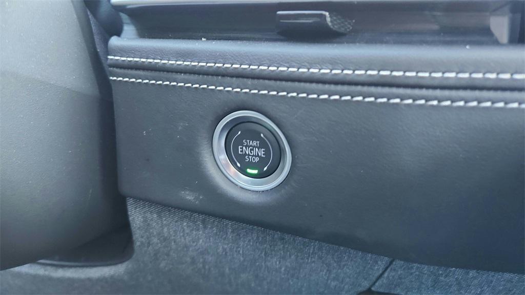 used 2025 Cadillac Escalade car, priced at $114,991