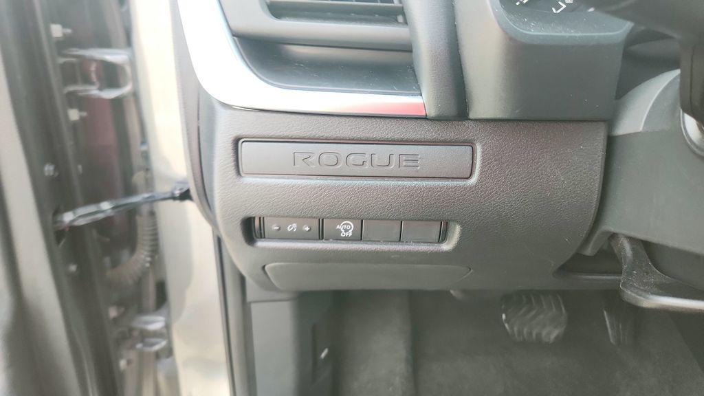 used 2023 Nissan Rogue car, priced at $18,832