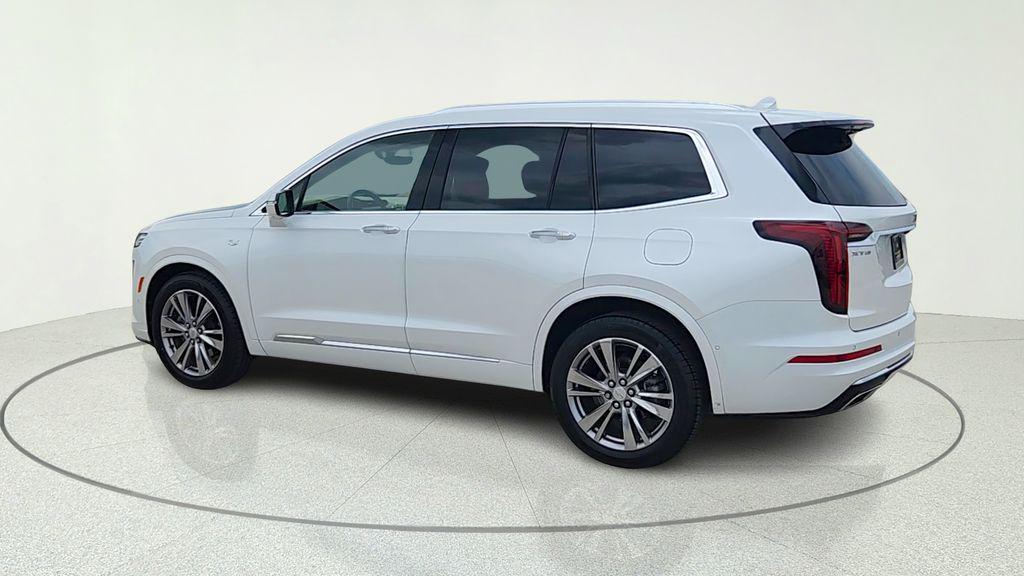 used 2023 Cadillac XT6 car, priced at $39,547