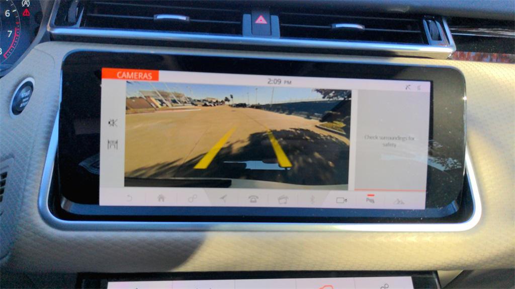 used 2018 Land Rover Range Rover Velar car, priced at $20,091