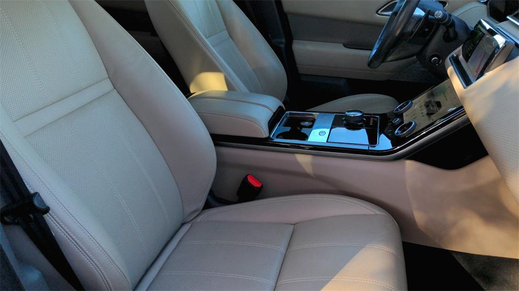used 2018 Land Rover Range Rover Velar car, priced at $20,091