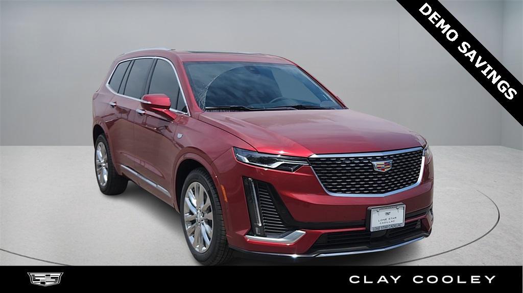 new 2025 Cadillac XT6 car, priced at $64,205