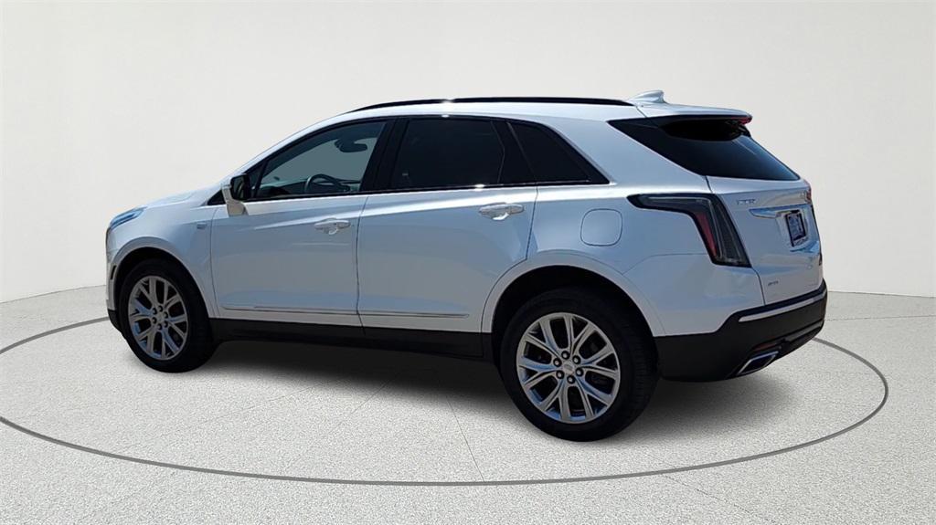 used 2021 Cadillac XT5 car, priced at $25,994