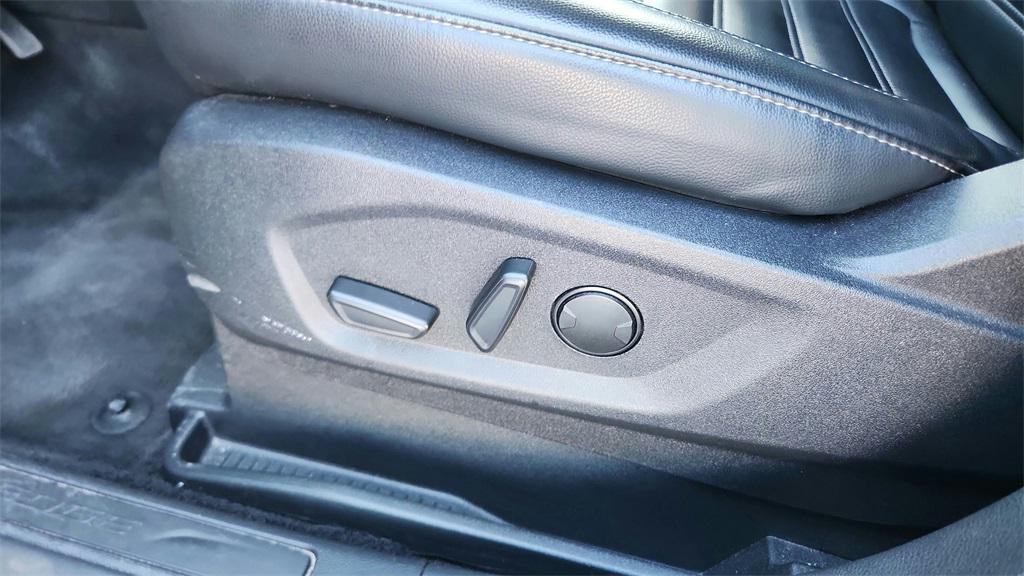 used 2024 Ford Edge car, priced at $19,281