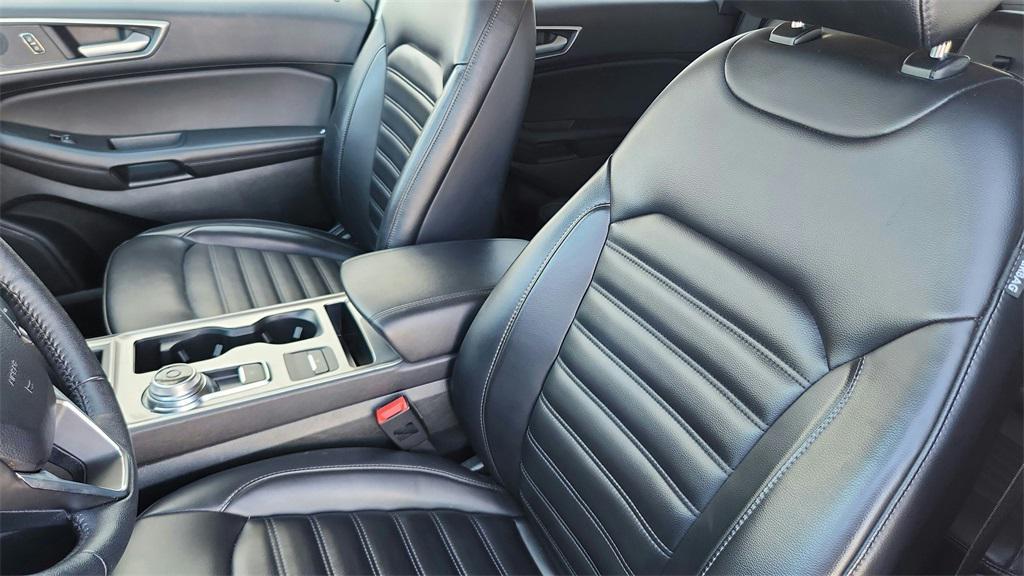 used 2024 Ford Edge car, priced at $19,281