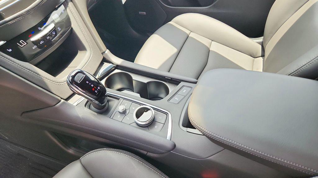 new 2026 Cadillac XT5 car, priced at $54,976