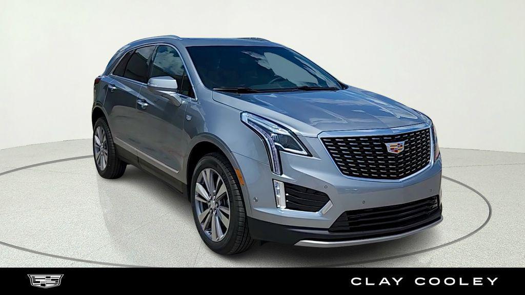 new 2026 Cadillac XT5 car, priced at $54,976