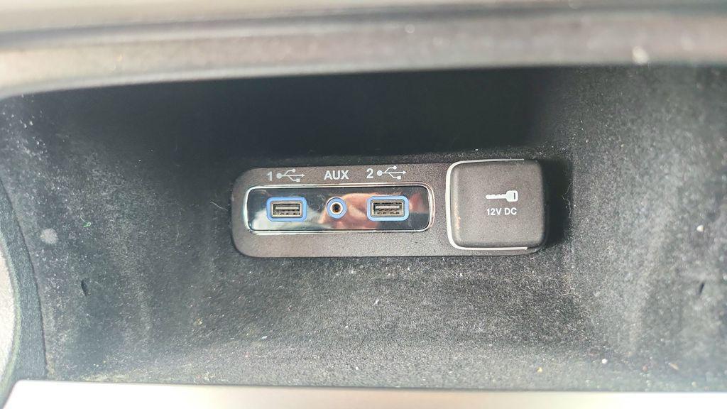 used 2021 Jeep Grand Cherokee car, priced at $24,237