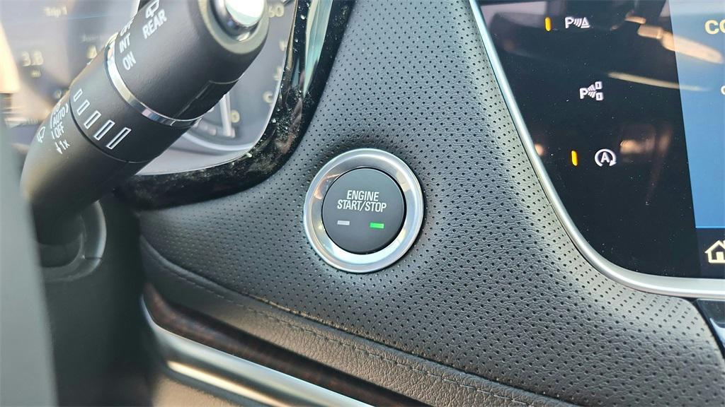 new 2026 Cadillac XT5 car, priced at $61,179