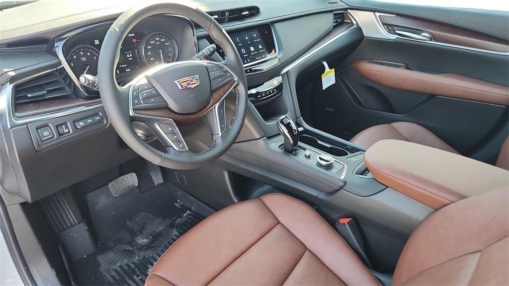 new 2026 Cadillac XT5 car, priced at $61,179