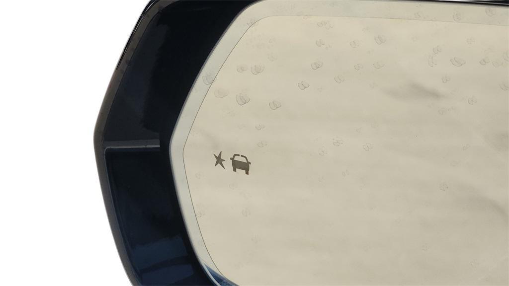 new 2026 Cadillac XT5 car, priced at $61,179