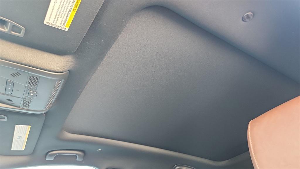 new 2026 Cadillac XT5 car, priced at $61,179