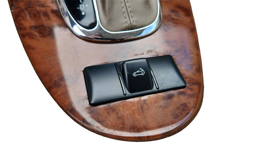 used 2007 Mercedes-Benz CLK-Class car, priced at $7,983