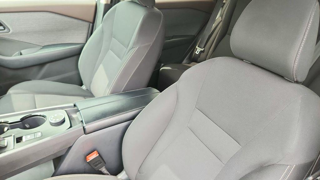 used 2023 Nissan Rogue car, priced at $17,992