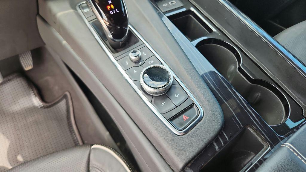 used 2024 Cadillac Escalade car, priced at $71,580