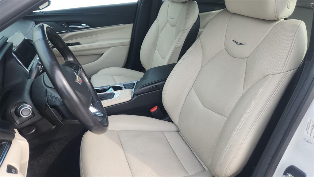 used 2023 Cadillac CT4 car, priced at $25,122