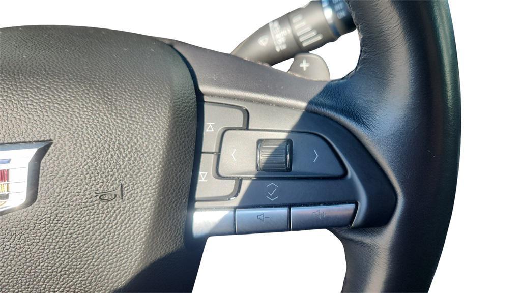 used 2023 Cadillac XT4 car, priced at $25,502