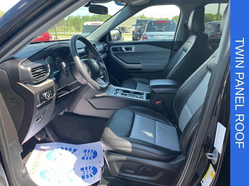 used 2024 Ford Explorer car, priced at $34,204
