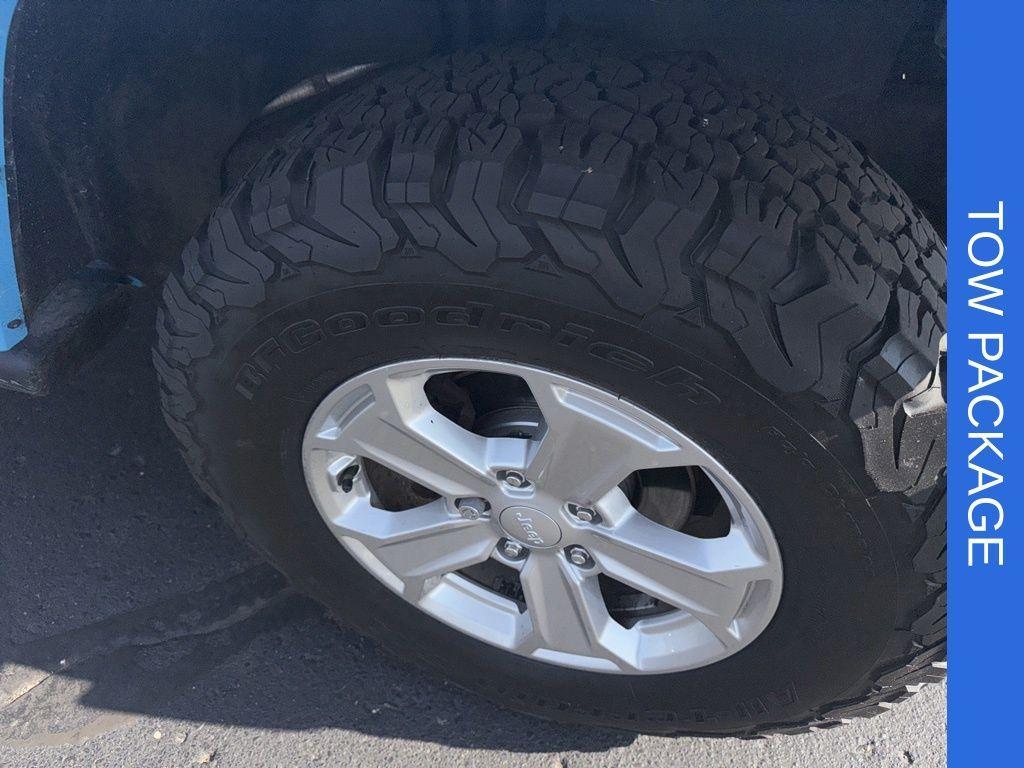used 2017 Jeep Wrangler Unlimited car, priced at $26,204