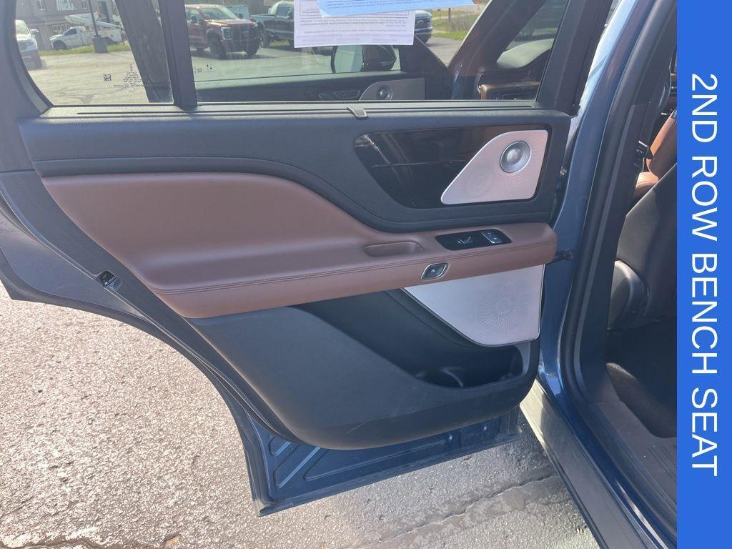 used 2020 Lincoln Aviator car, priced at $33,204