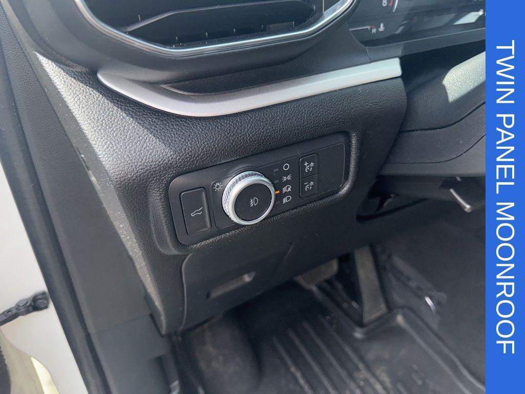 used 2022 Ford Explorer car, priced at $29,754