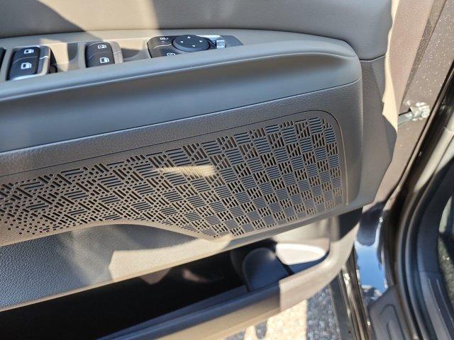 new 2026 Kia Carnival car, priced at $40,905