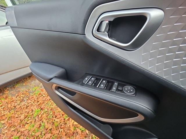 new 2025 Kia Soul car, priced at $21,970