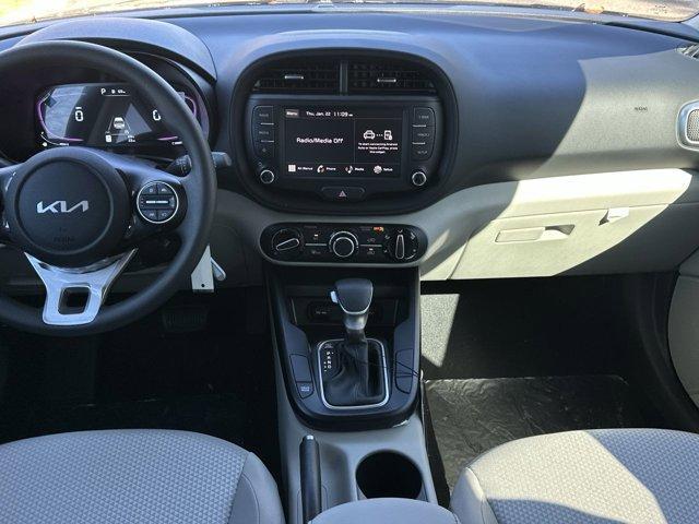 new 2025 Kia Soul car, priced at $22,115