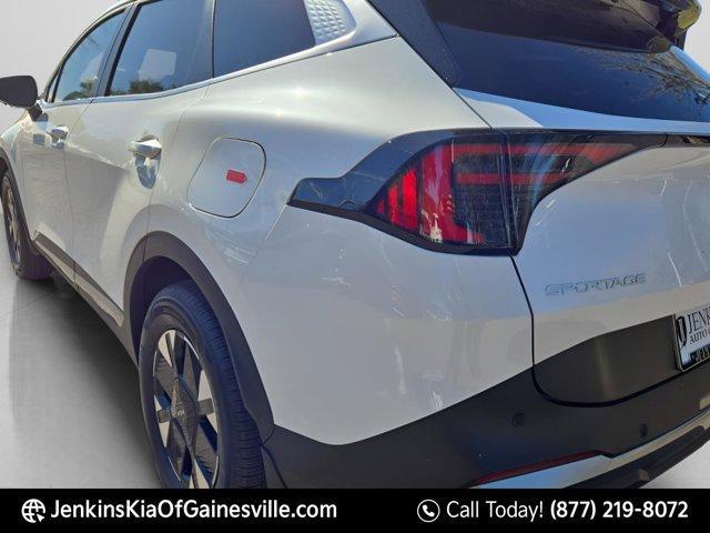 new 2026 Kia Sportage Hybrid car, priced at $31,827