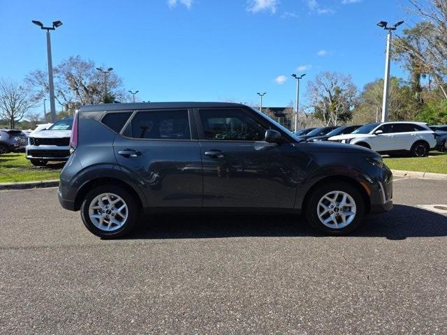 new 2025 Kia Soul car, priced at $21,560
