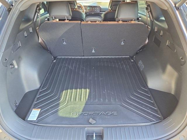 new 2026 Kia Sportage Hybrid car, priced at $35,635