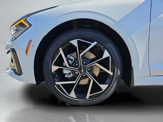 new 2026 Kia K5 car, priced at $35,580