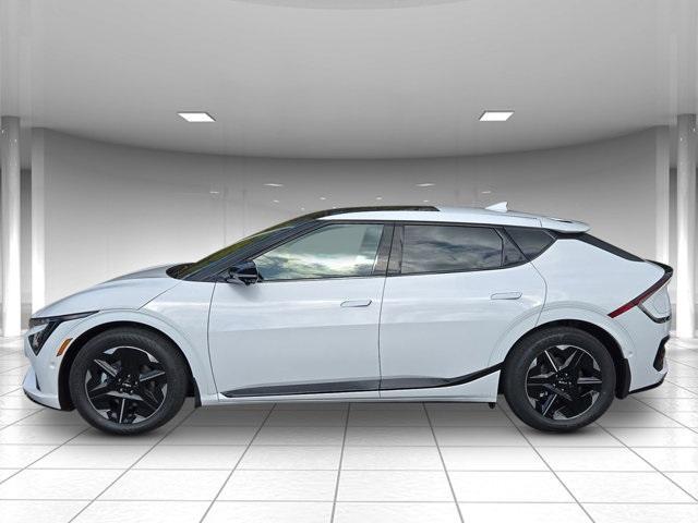 new 2025 Kia EV6 car, priced at $46,990