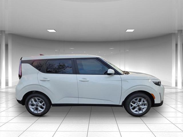 new 2025 Kia Soul car, priced at $21,970