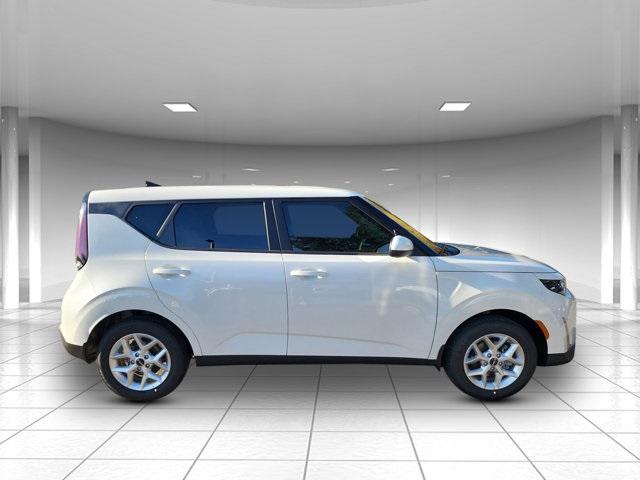 new 2025 Kia Soul car, priced at $22,115
