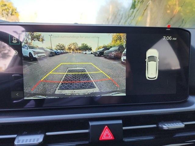 new 2026 Kia Sportage Hybrid car, priced at $32,485