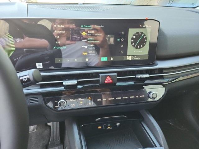 new 2026 Kia Sportage Hybrid car, priced at $32,485