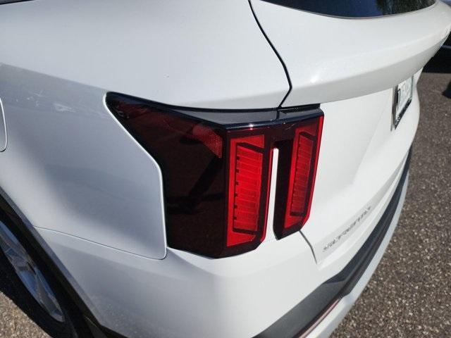 new 2026 Kia Sorento car, priced at $33,270