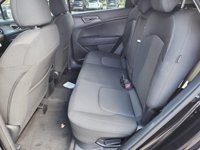 new 2025 Kia Sportage Hybrid car, priced at $30,090