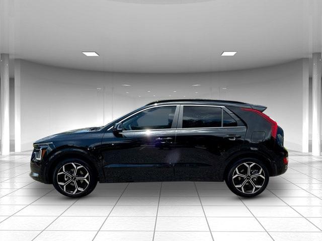 new 2025 Kia Niro car, priced at $30,380