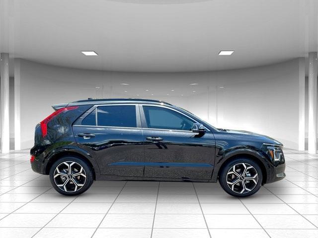 new 2025 Kia Niro car, priced at $30,380