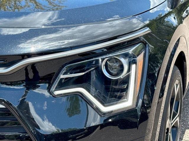 new 2025 Kia Niro car, priced at $30,380