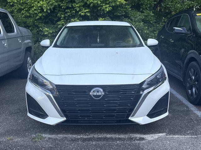 used 2023 Nissan Altima car, priced at $21,148