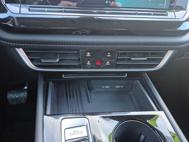 used 2025 Volkswagen Atlas car, priced at $35,000