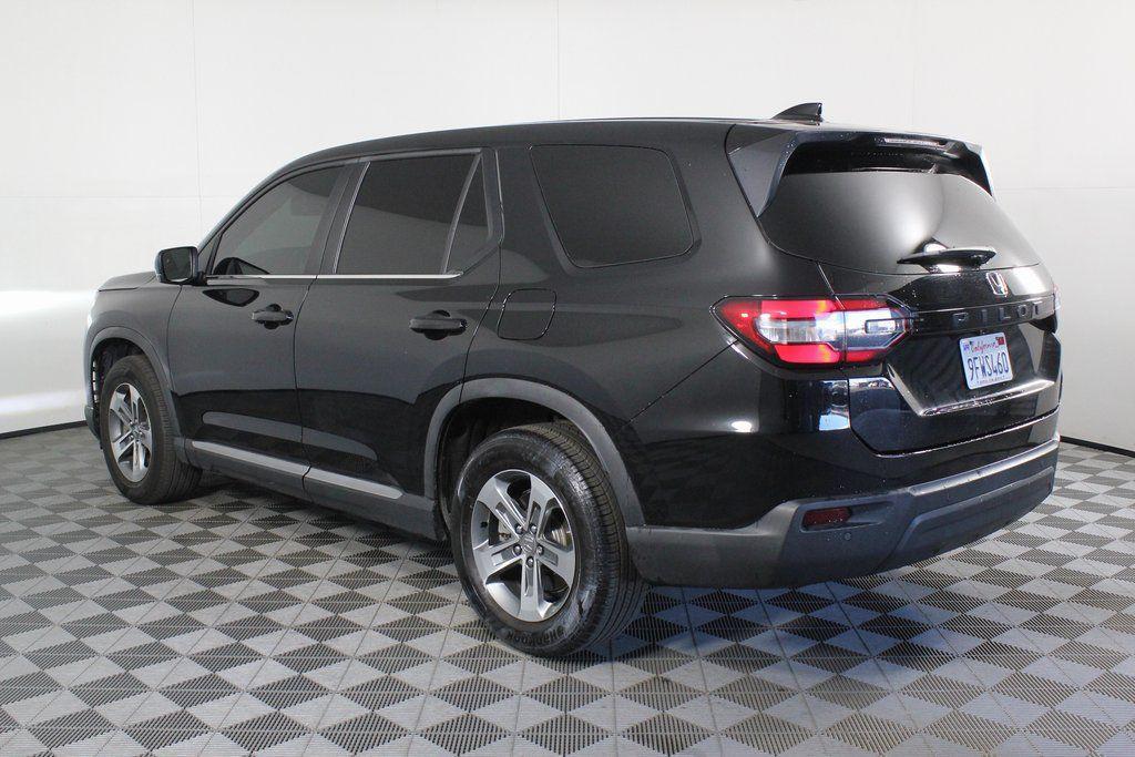 used 2023 Honda Pilot car, priced at $33,400